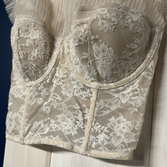 Victoria’s Secret Dream Angels Rare Tulle & Lace Bra Top Size 32D New - Picture 3 of 10